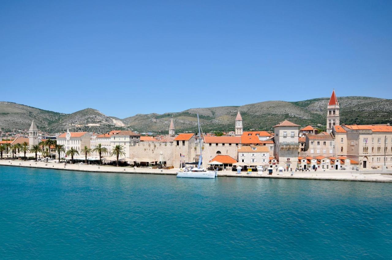 Heritage Hotel Vila Sikaa Trogir Luaran gambar