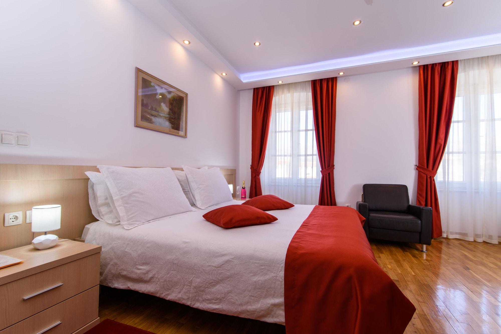 Heritage Hotel Vila Sikaa Trogir Luaran gambar