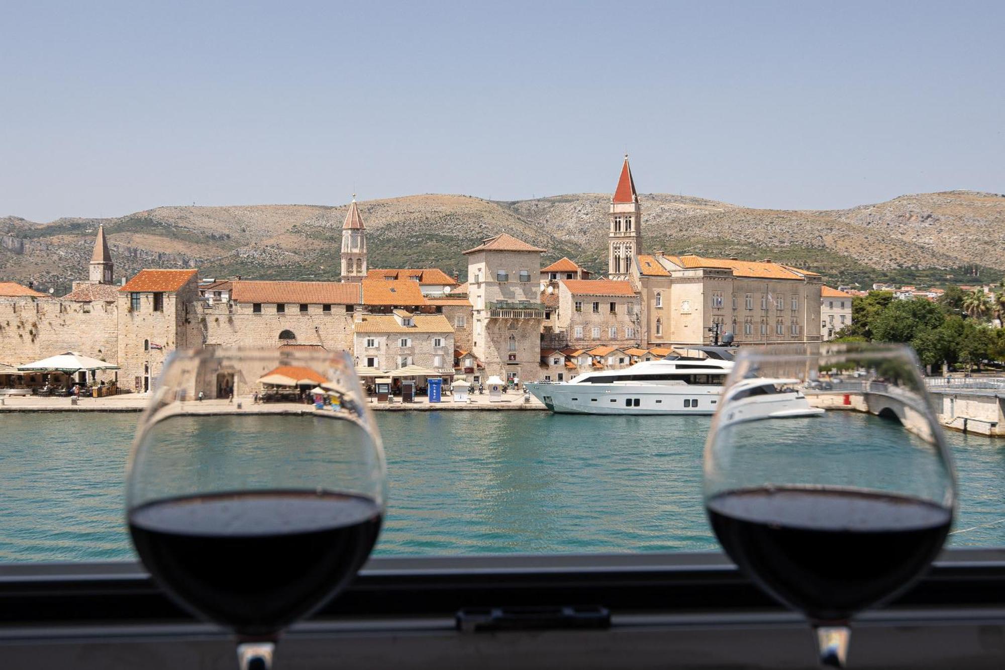 Heritage Hotel Vila Sikaa Trogir Luaran gambar